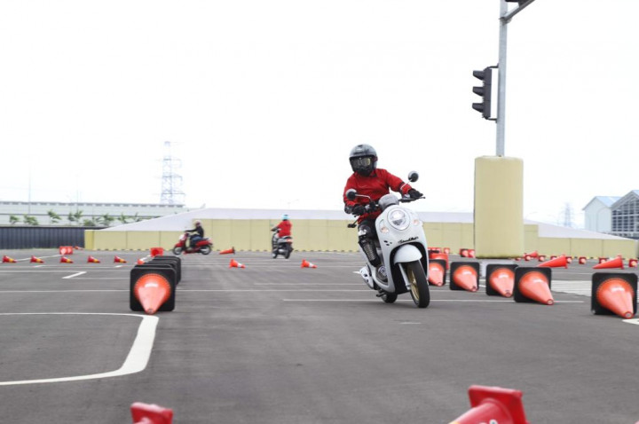 Tak Hanya Canggih, All New Scoopy Kini Lebih Lincah & Stabil