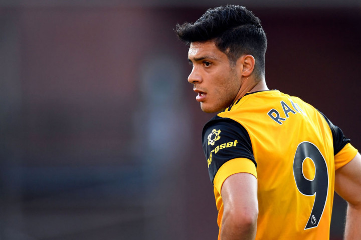 Striker Wolves Konfirmasi Pendekatan MU dan Juventus
