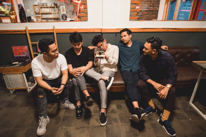 Juicy Luicy Merayakan Kesedihan di Album Sentimental