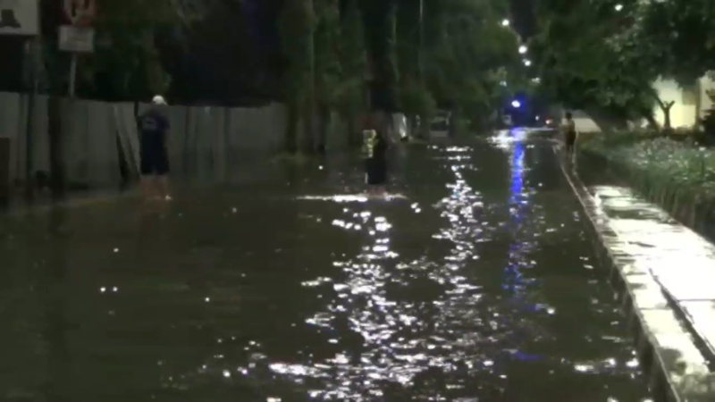 Ilustrasi banjir rob melanda kawasan Ancol, Jakarta Utara. Medcom.id/Yurike Budiman