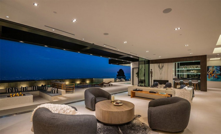 Orang Terkaya di Turki Beli Rumah Rp206 Miliar