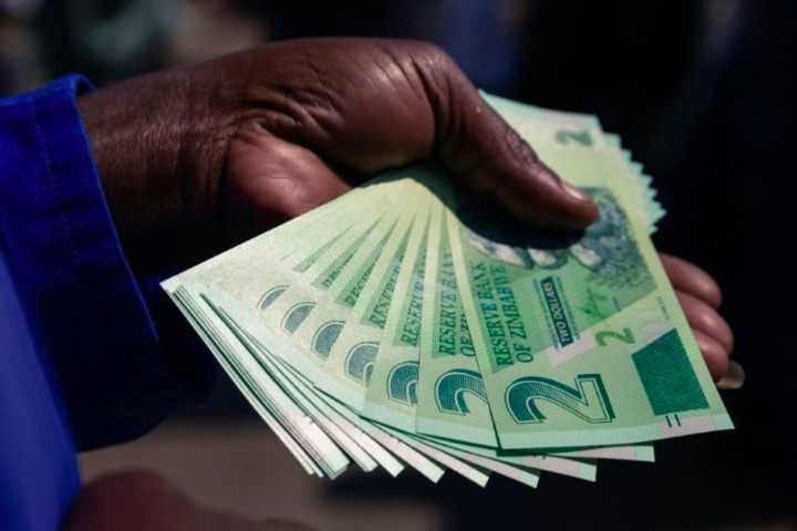 Hoaks Mata Uang Yuan Tiongkok Digunakan untuk Transaksi Resmi di Zimbabwe