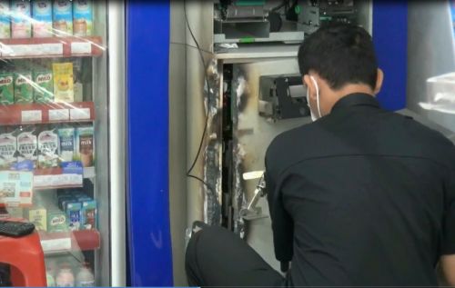 Terjebak di Minimarket, Pembobol ATM Ditangkap