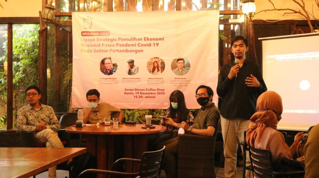 Dialog yang digelar Srikandi UGM tentang upaya pemulihan ekonomi pascapandemi. Dok Srikandi UGM