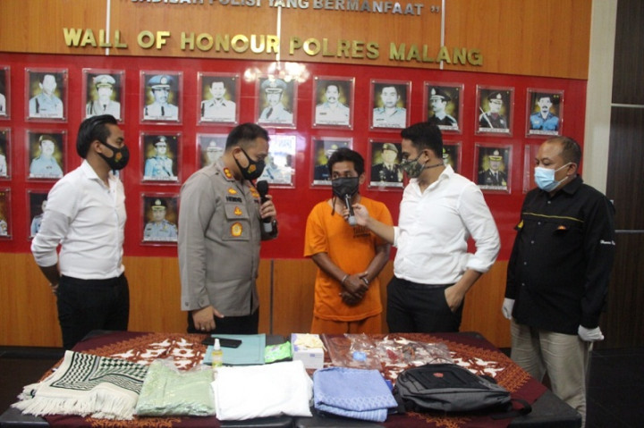 Terdampak Covid-19, Bapak Ajak Anak dan Istri Mencuri Kotak Amal