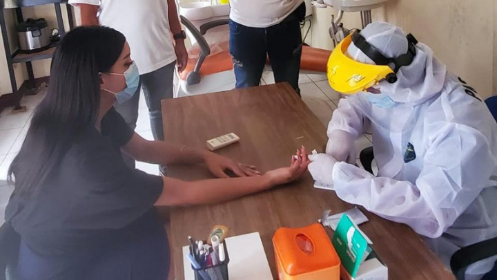 Sesuai KTP, Polisi Tahan Millen Cyrus di Sel Laki-Laki