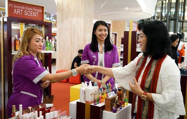 Imbas Pandemi, Transaksi Belanja Online Produk Kosmetik Naik 80%