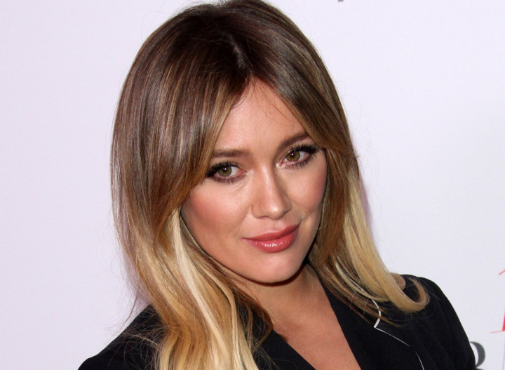 Positif Covid-19 saat Hamil, Hilary Duff Jalani Karantina