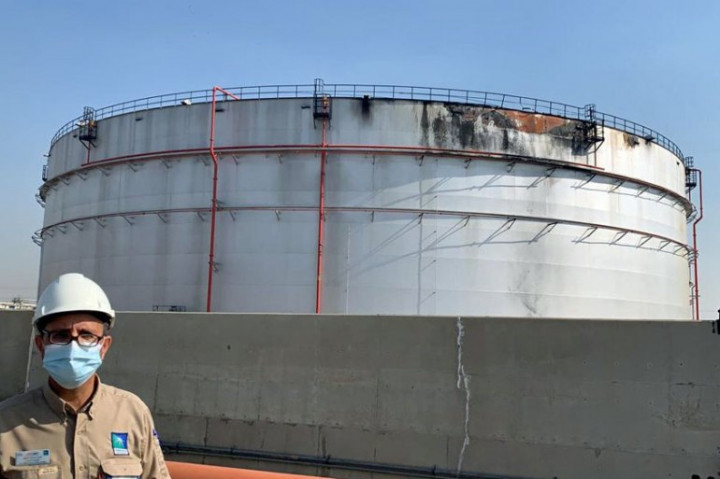 Houthi Klaim Hantam Kilang Aramco Pakai Rudal Iran