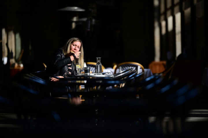 3 Foto Terpopuler: Restoran di Barcelona Kembali Dibuka, hingga Penemuan Kerangka Korban Letusan Gunung 2.000 Tahun Lalu