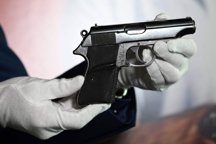 Ini Penampakan Pistol Sean 'James Bond' Connery yang Akan Dilelang