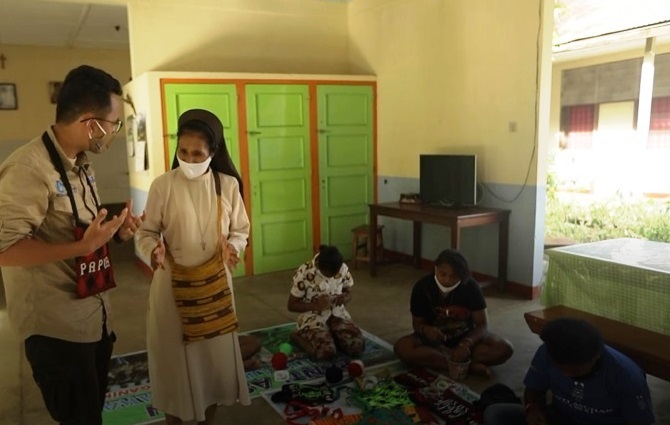 Anak Panti Asuhan Makin Kreatif dengan Internet