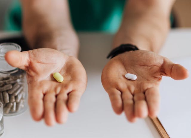 Antibiotik adalah kelompok obat yang digunakan untuk mengatasi dan mencegah infeksi bakteri. (Ilustrasi/Pexels)