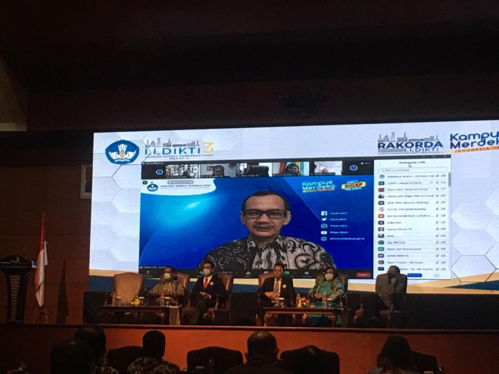 Kampus Dibuka Januari 2021, Ini Syaratnya