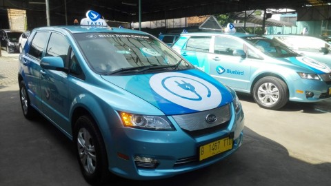 Penjualan Mobil Bekas Blue Bird Meroket Semasa Pandemi
