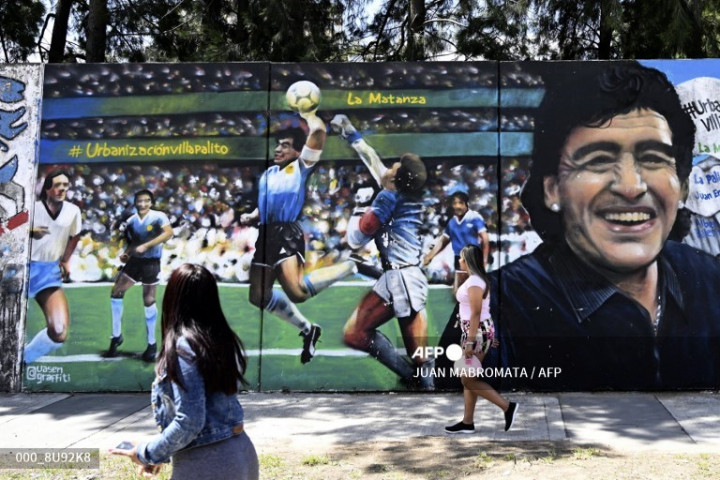 Eks Gelandang Timnas Inggris Memaafkan Gol Tangan Tuhan Maradona