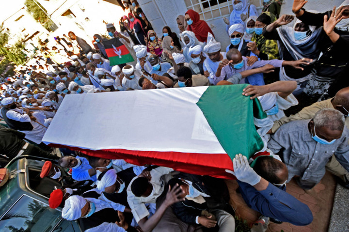 Meninggal Positif Covid-19, Mantan PM Sudan Dimakamkan