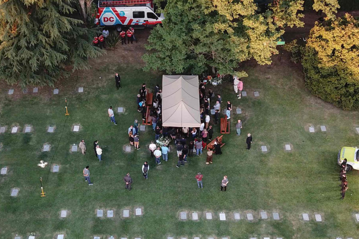 3 Foto Terpopuler: Diego Maradona Dimakamkan, hingga Tottenham Tundukkan Ludogorets