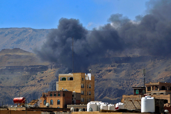 Koalisi Arab Saudi Serang Yaman