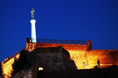 Serbia dan Montenegro Saling Usir Duta Besar