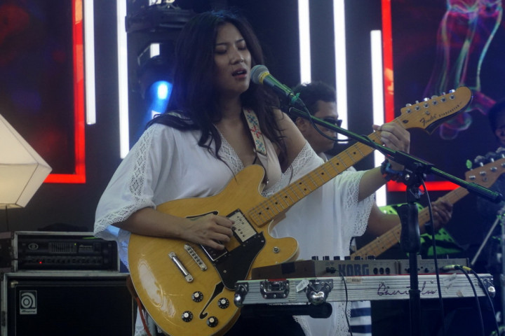 5 Tips Melewati Pandemi di Rumah ala Danilla Riyadi