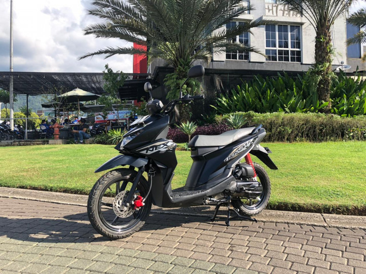 Suzuki Nex Crossover, Berani Main Tanah