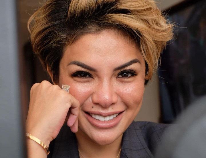 Pemilik Akun @ustadzmaaher_ Ditangkap, Nikita Mirzani Tertawa