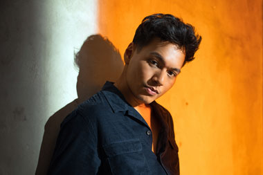 Rendy Pandugo Rilis Singel Baru, Terinspirasi Matahari