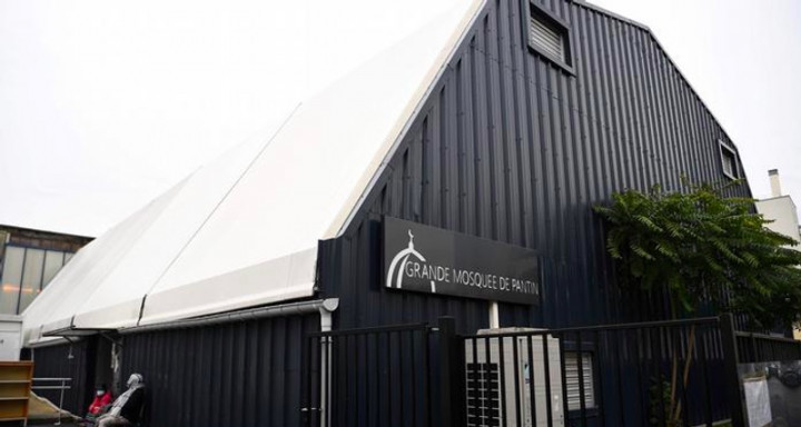 Prancis Periksa 76 Masjid yang Diduga Ajarkan Radikalisme