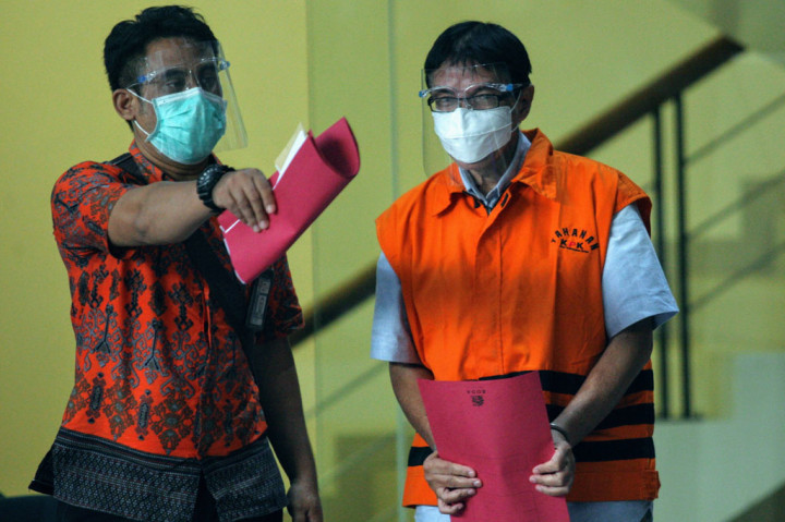 KPK Tahan Mantan Direktur Teknik Garuda