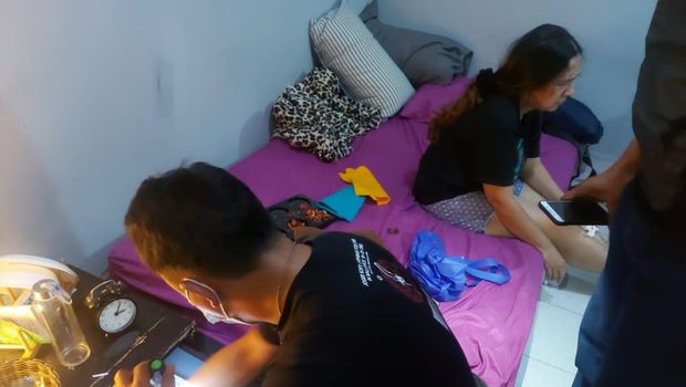 Iyut Bing Slamet Tak Berhenti Menangis saat Ditangkap karena Narkoba