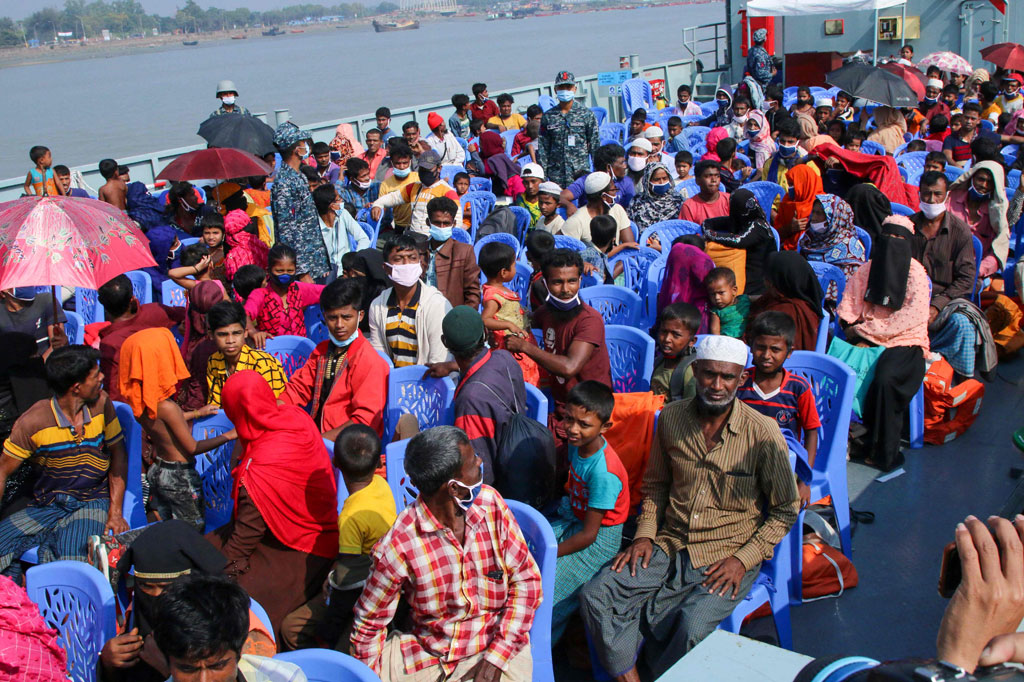 Momen Bangladesh Pindahkan Ribuan Pengungsi Rohingya Ke Pulau Terpencil Medcomid 