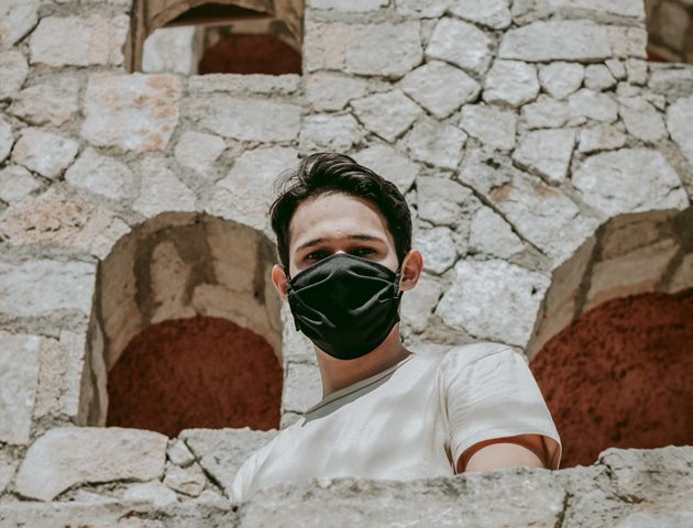 Berikut ini adalah cara mencegah penyebaran covid-19 di tempat kerja. (Foto: Ilustrasi/Unsplash.com)