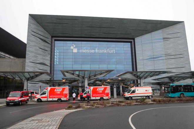 Pihak berwenang Jerman melakukan penjagaan di sekitar lokasi penemuan bom. Foto: AFP