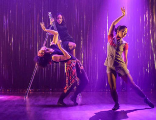 Melawan Anggapan Tabu Pada Gerak Tari