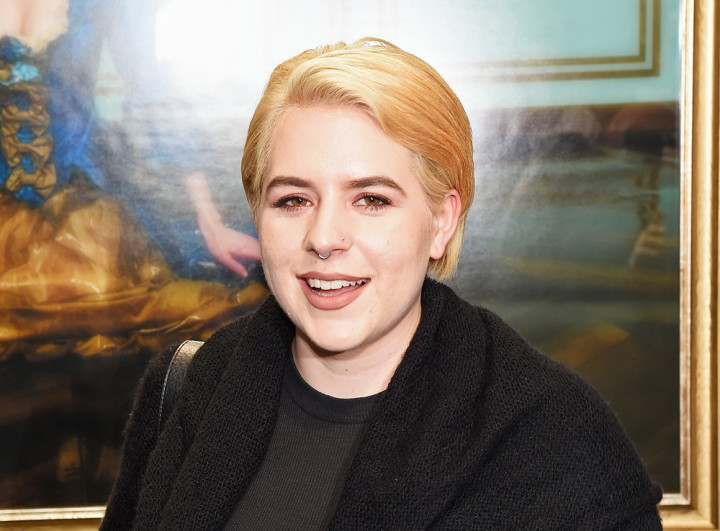 Putri Tom Cruise Tolak Tinggal di Rumah Mewah Ayahnya