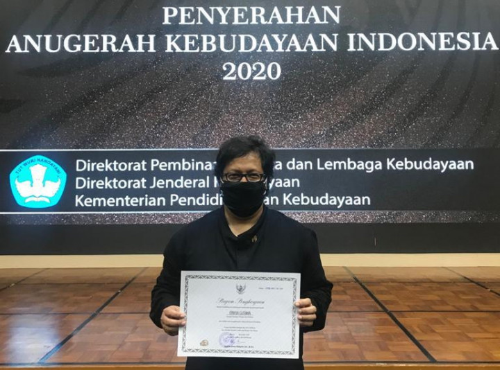 Erwin Gutawa Diganjar Penghargaan Pelopor dan Pembaru