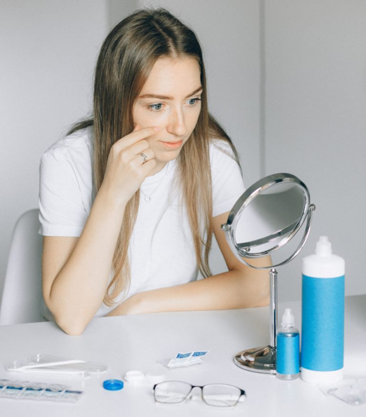 7 Hal Wajib yang Dilakukan jika Kamu Memakai Lensa Kontak