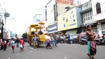 Riwayat Negeri yang Hilang