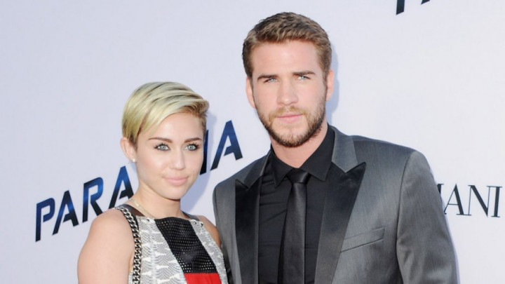 Miley Cyrus Ungkap Lagu WTF Do I Know tentang Liam Hemsworth