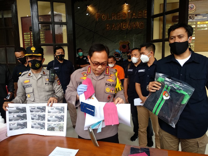 Komplotan Maling Rampas Rp500 Juta Milik Nasabah Bank