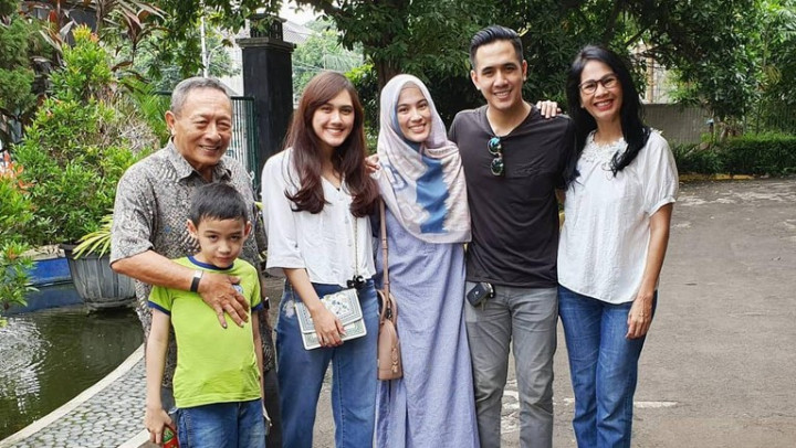 Awalnya Menolak, Alyssa Soebandono Relakan Kakaknya Pindah Agama