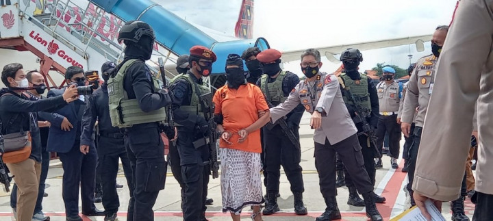 Bali Bomb Suspect Taken to Detention Center in Cikeas