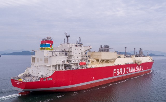 Pertamina Luncurkan Nama Kapal FSRU Jawa Satu