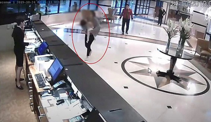 Seorang Pilot Ditahan Akibat Pukuli Anak Hingga Tewas