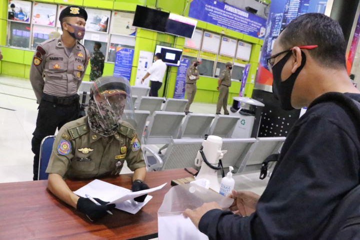 PT KAI Belum Berlakukan Syarat <i>Rapid Test</i> Antigen Bagi Penumpang KA Jarak Jauh