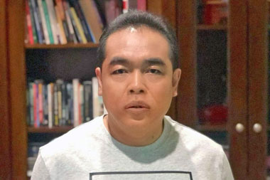 Warganet Heboh Lihat Penampakan Adam Suami Inul Tanpa Kumis