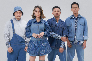 Geisha Aransemen Ulang Hit Peterpan, Kukatakan dengan Indah