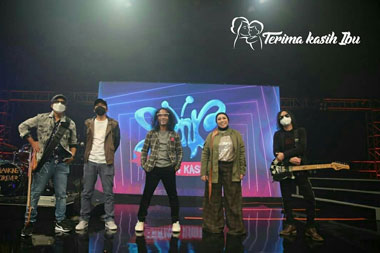 Ungkapan Cinta untuk Ibu dari Metro TV dan Slank