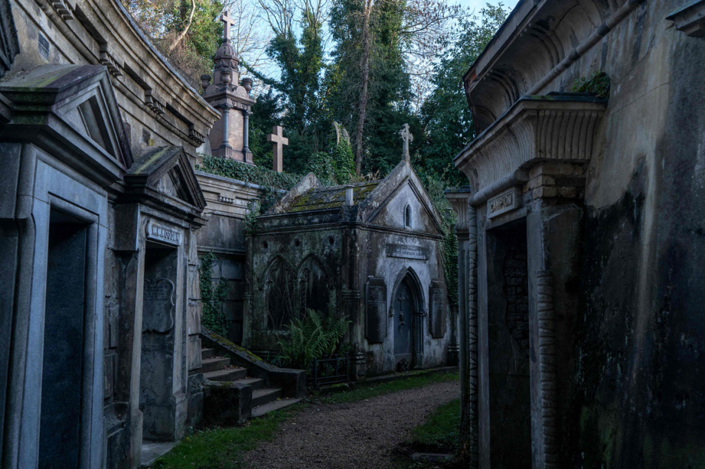 Area Pemakaman Karl Max Terancam Rusak Dampak Pemanasan Global